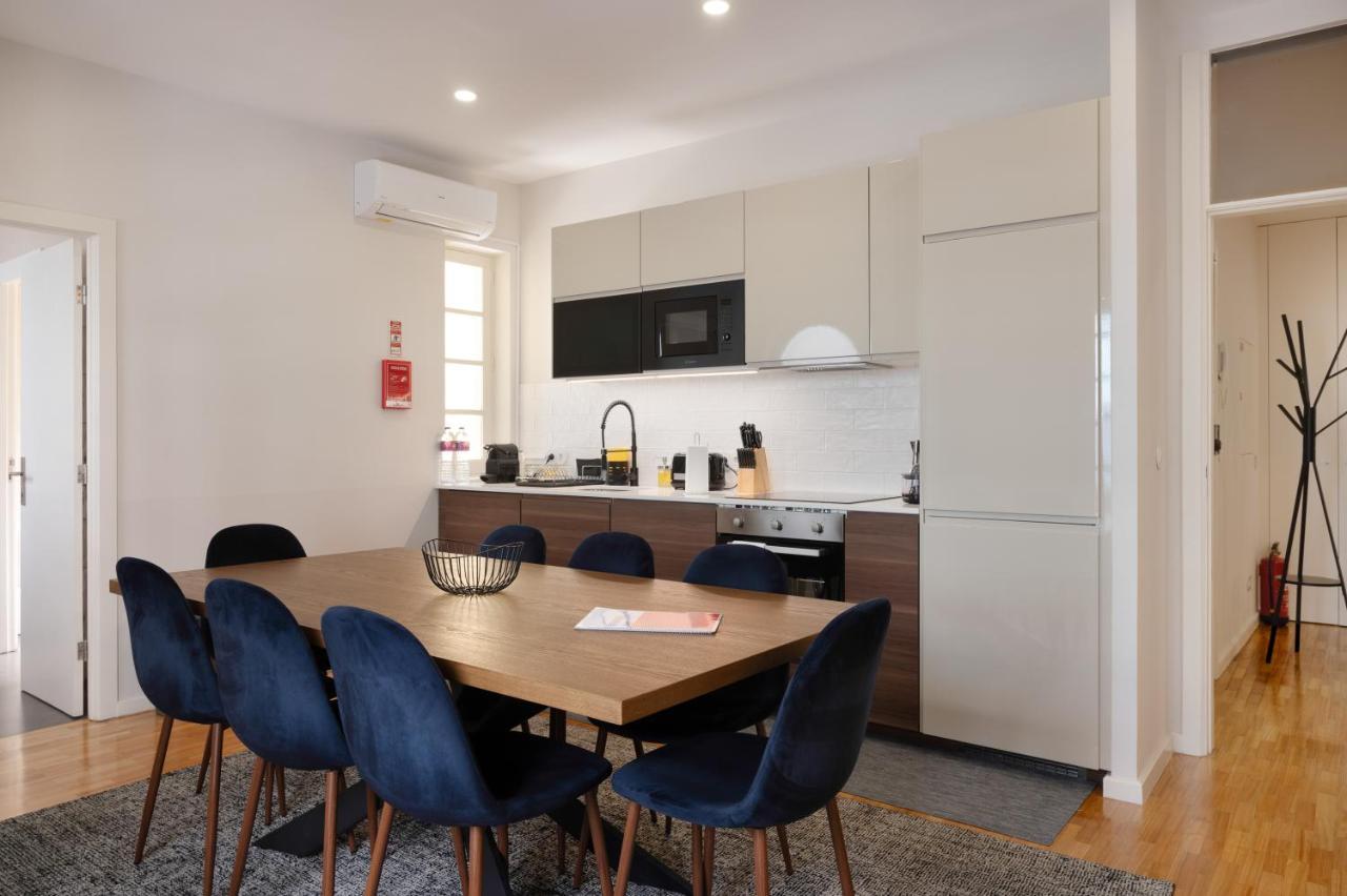 Invicta Premium - 4Br Downtown Apartment With Ac ปอร์โต ภายนอก รูปภาพ