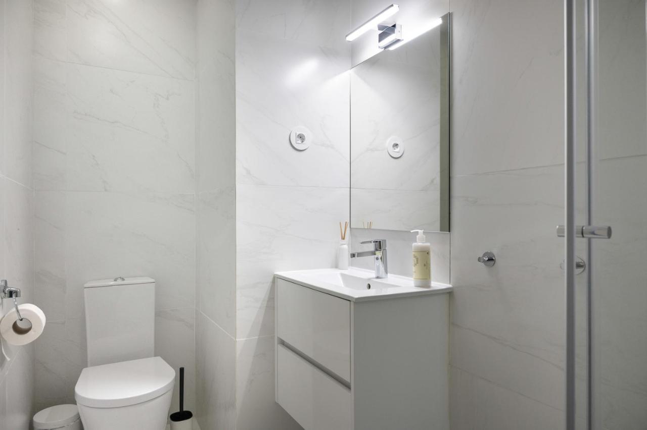 Invicta Premium - 4Br Downtown Apartment With Ac ปอร์โต ภายนอก รูปภาพ